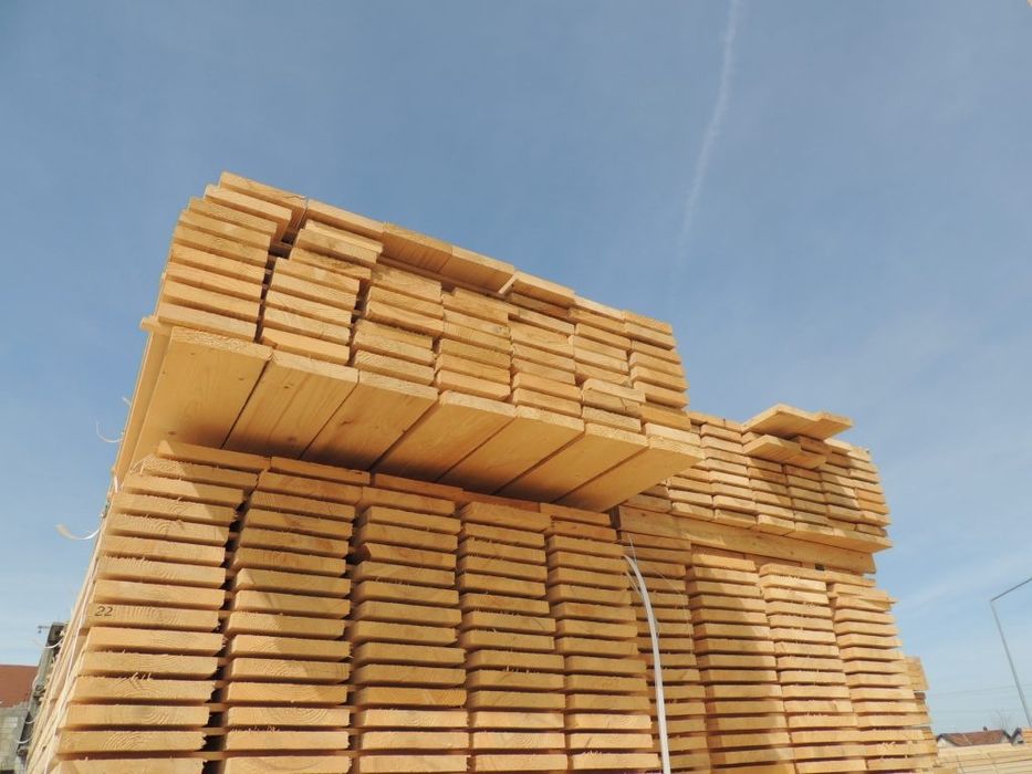 Vând cherestea răşinoase molid