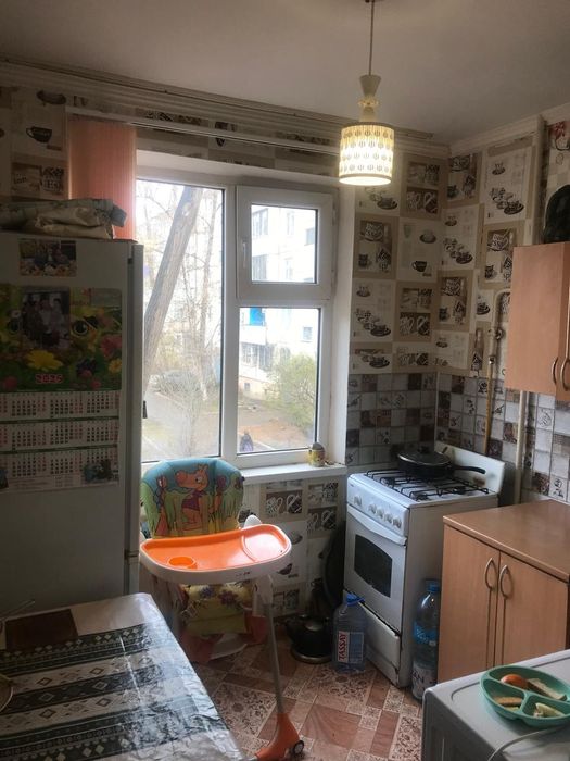 Продаётся 2 комн по Абулхаирхана 13,5