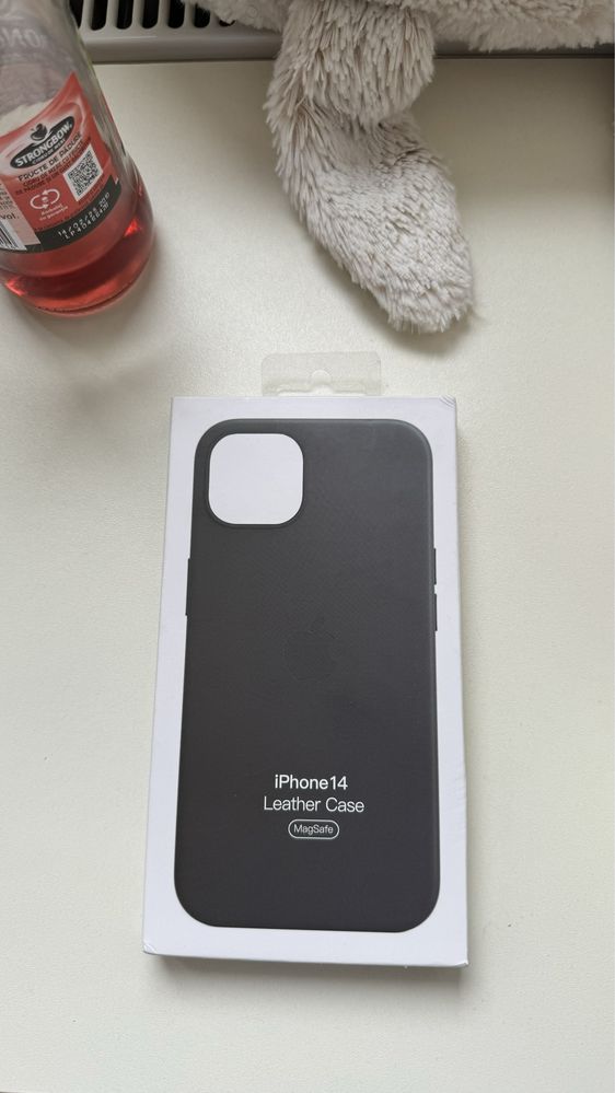 Husa iphone 14 piele negru