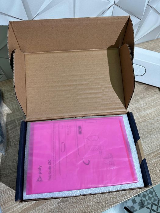 Kit videoconferinta Poly Studio X50 + tableta TC8 NOU !