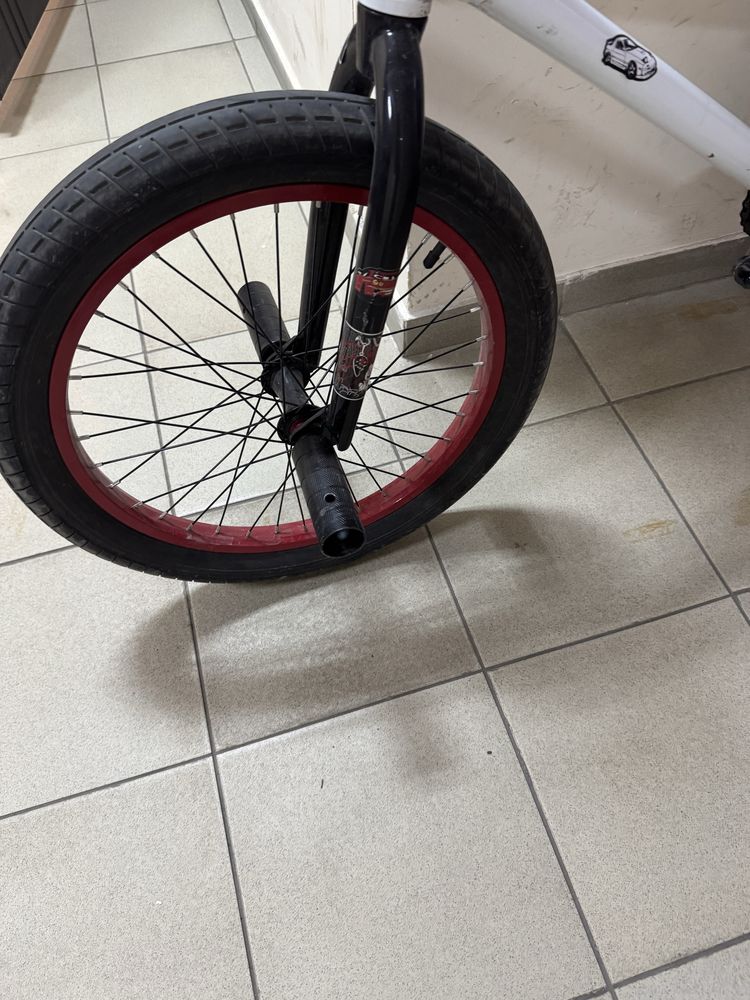 Bmx zig zag трюковой