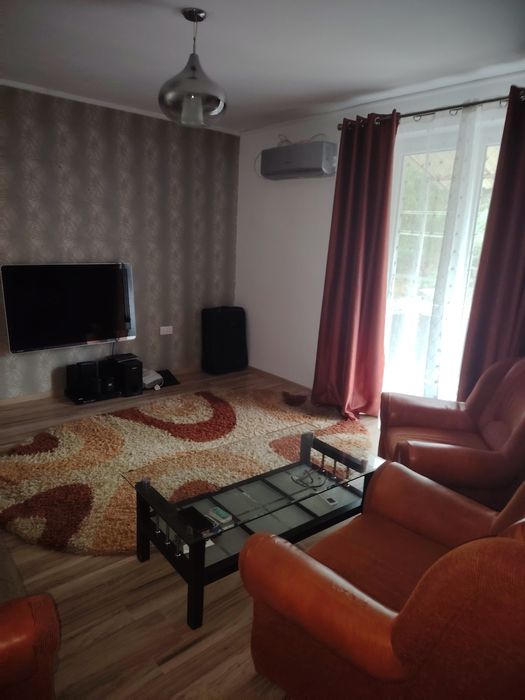 Apartament 65m2 camere