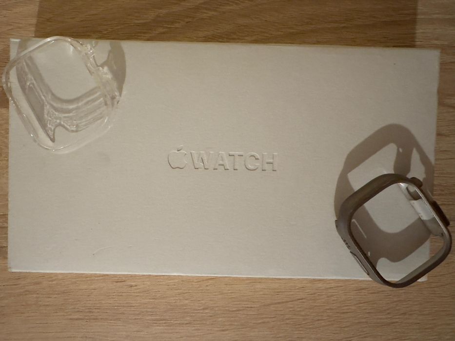 Apple Watch Ultra 2 49mm Natural Titanium