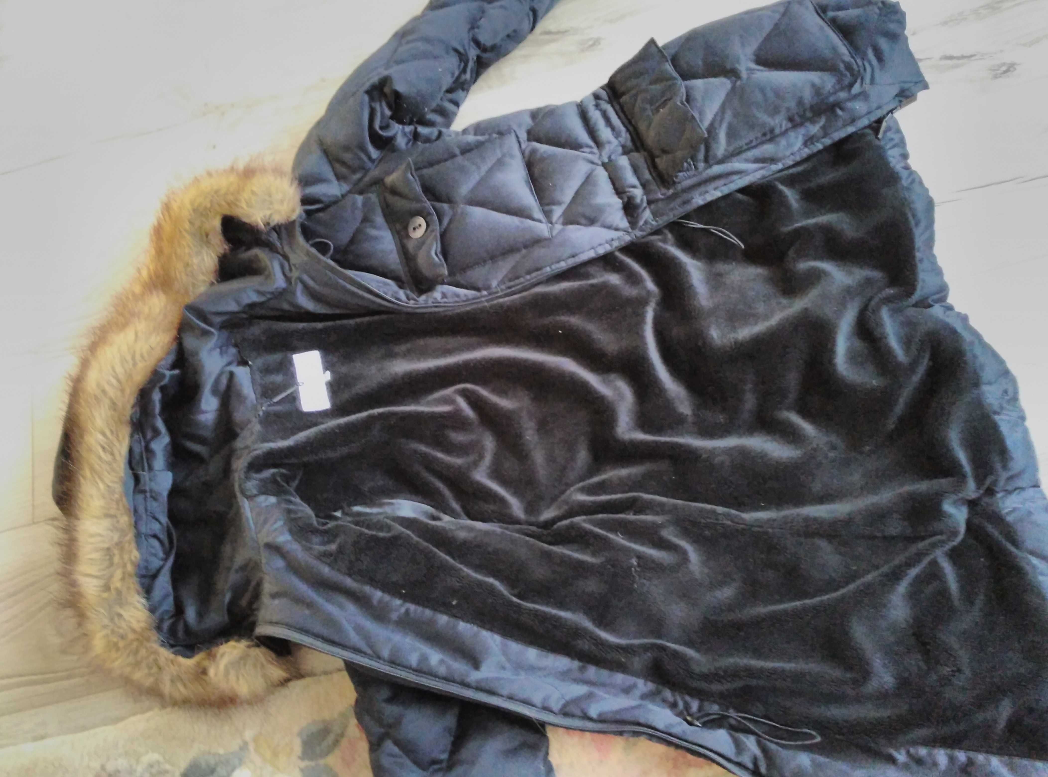 Яке Calvin Klein оргинално (S) - до края на Октомври -20%