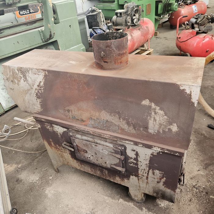 промишлени печки на твърдо гориво