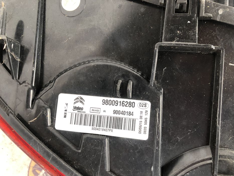 stop dreapta aripa citroen cactus - benzina 2014