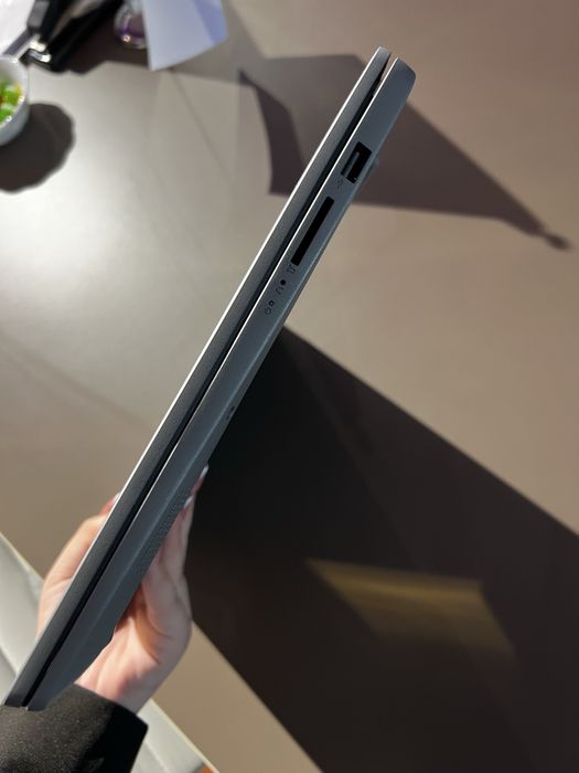 Lenove komputer tez sotiladi srochnaga