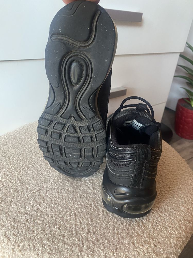 Nike дамско / юношески
