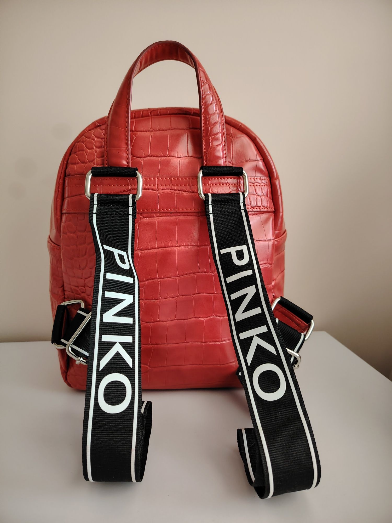 Pinko раница  оригинална