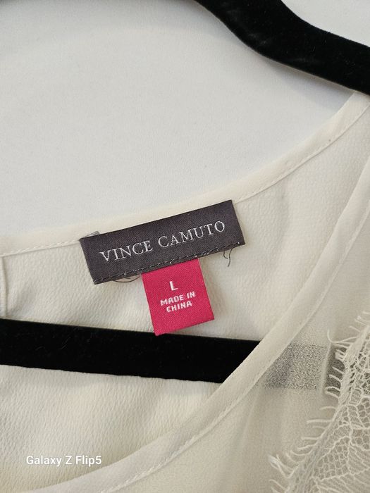 Cămașă fără măneci  marimea L tip pătase