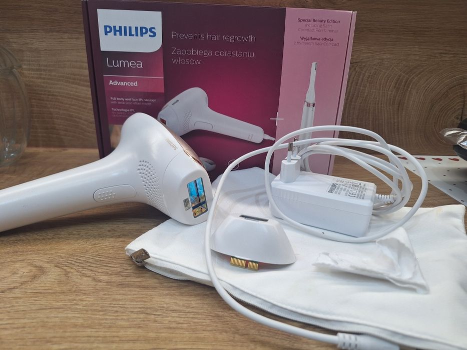 Фотоепилатор Philips Lumea Advanced BRI921/00