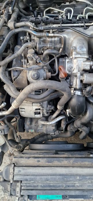 Vând injectie motor 2.0 euro CBDB