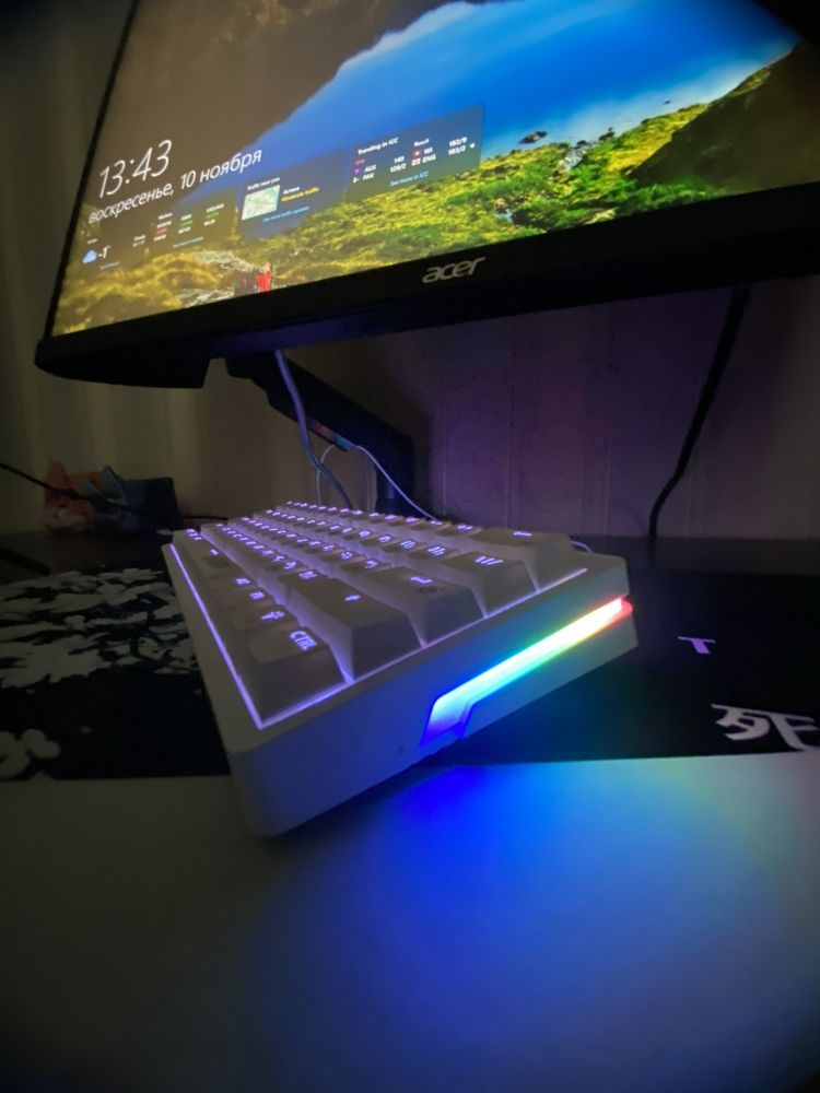 продам игровую беспроводную клавиатуру от defender