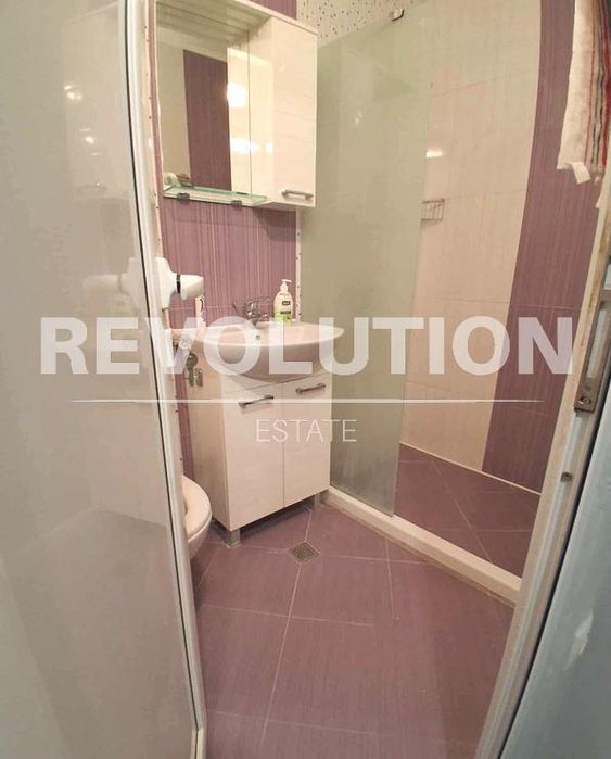 Дава се под наем Едностаен апартамент в Варна, Зимно кино Тракия - 43 кв.м за 300 € - Снимка #4