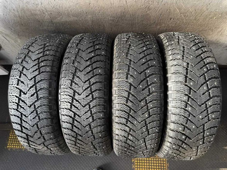 215/60 R17 Зимние шины Cordiant Snow Cross 2