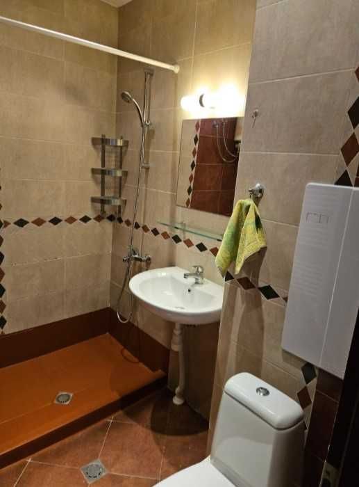 Дава се под наем Двустаен апартамент в София, Център - 70 кв.м за 450 € - Снимка #5