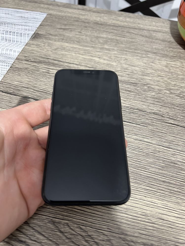 Vand iphone 11 pro 64 gb 10/10 ca si nou