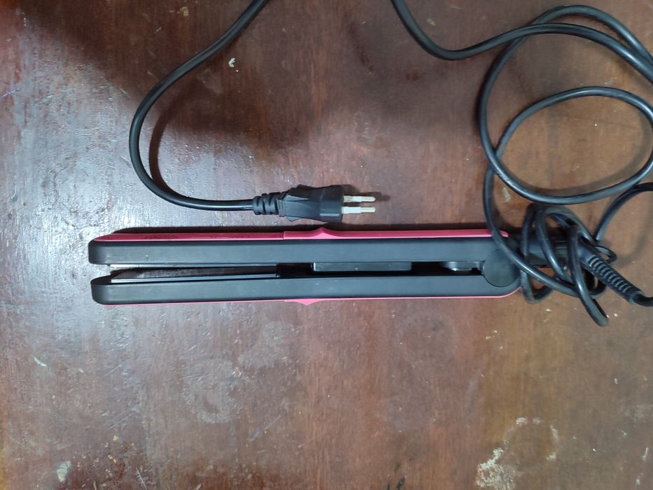 Утюжок для волос