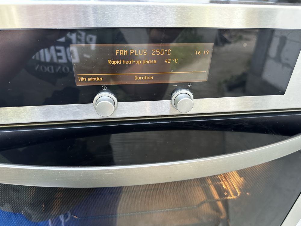 Фурна Miele H4540B-KAT