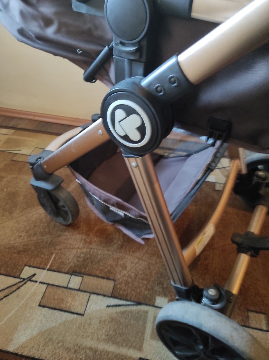 Детска количка с кошче