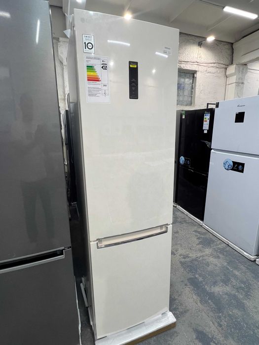 Продам Холодильник LG GC‑B509SESM (бежевый)