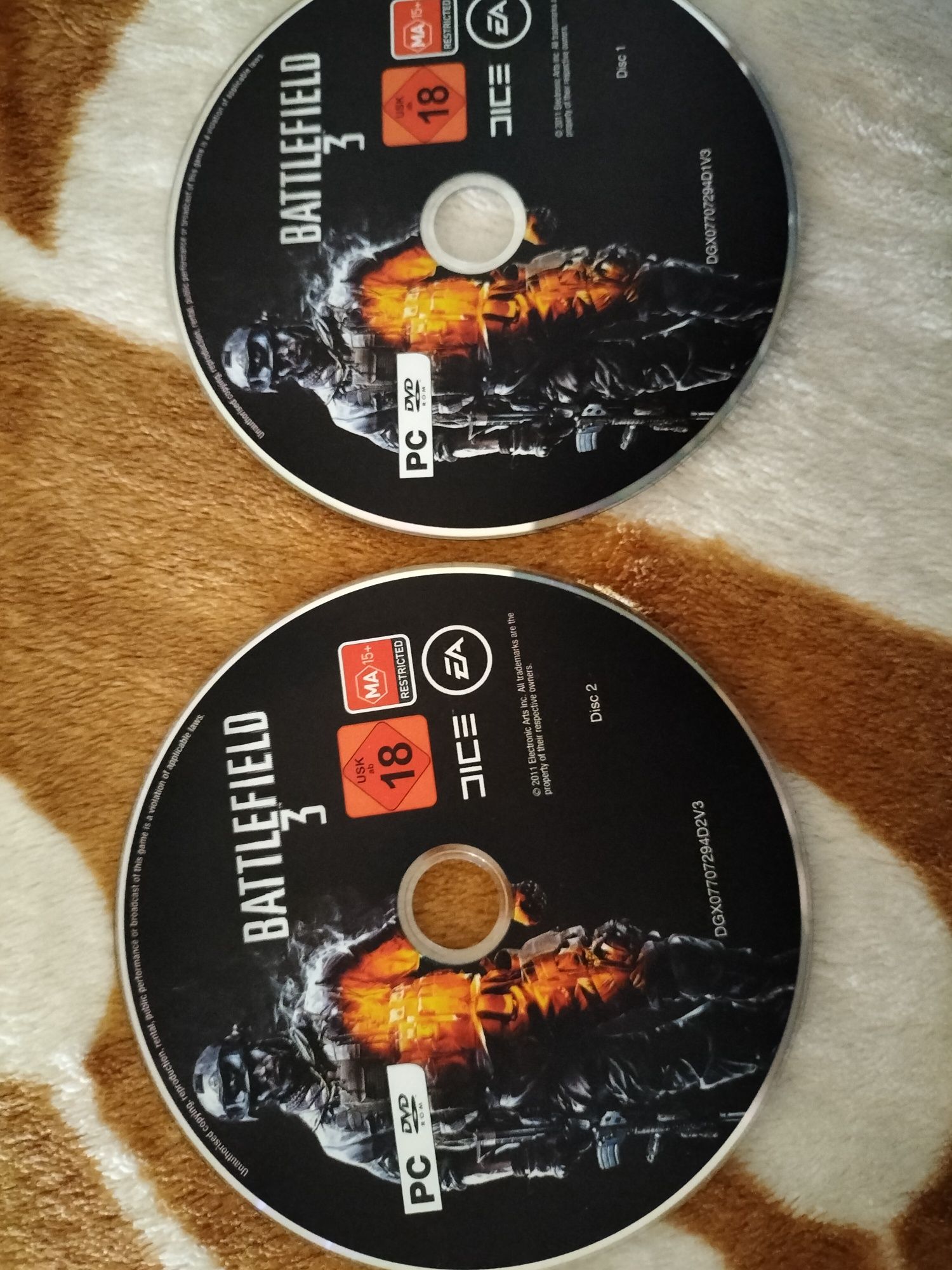 Vând BATTLEFIELF HARDLINE ,DE "pc dvd romm"cu două sezoane