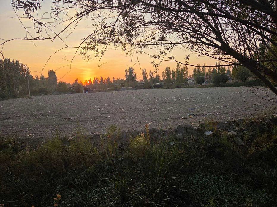 Продается 34 соток земли в Юкори-Чирчикском районе