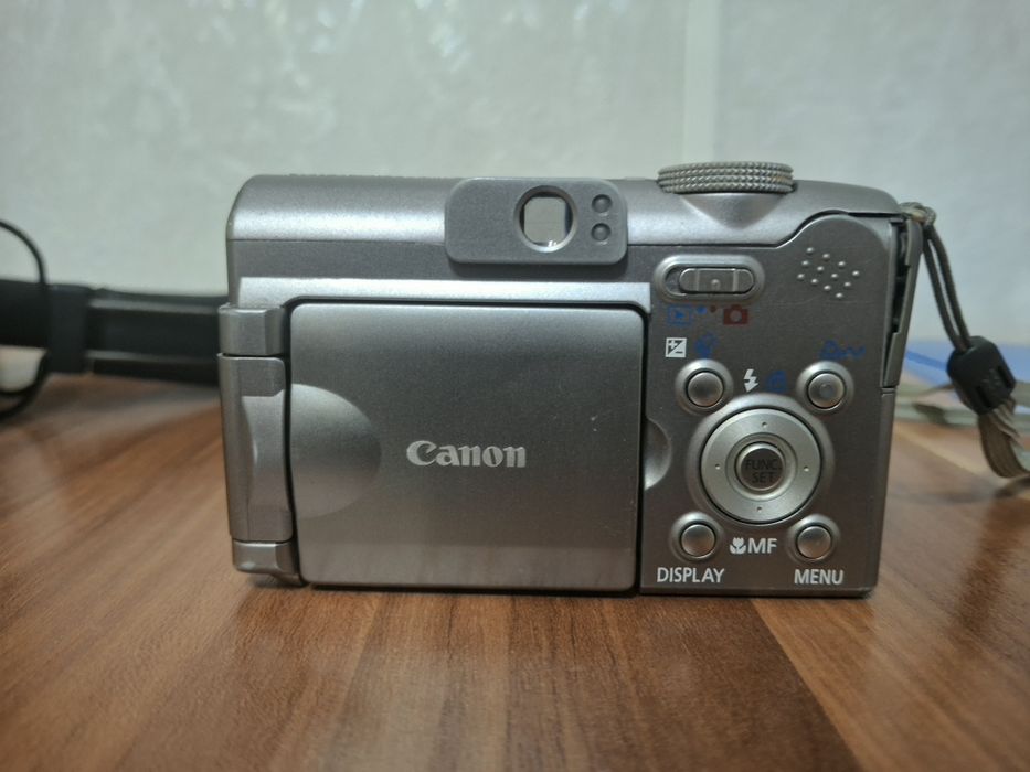 Canon Powershot a620