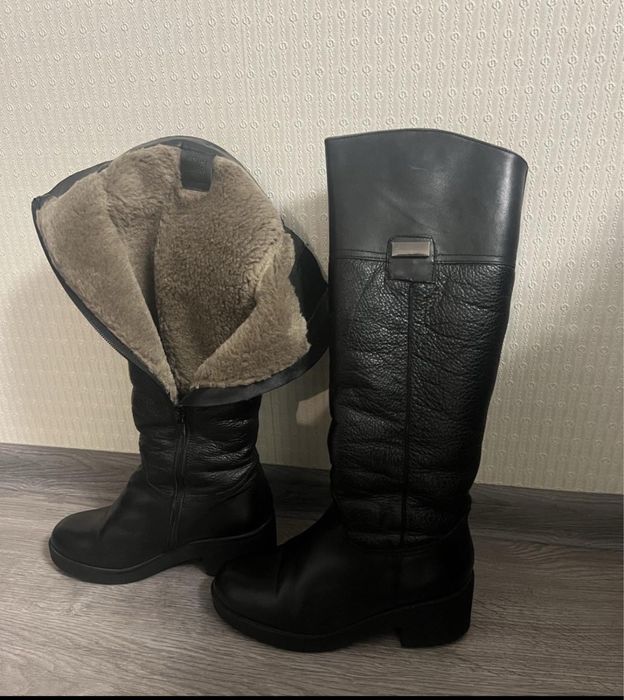 Женские сапоги б/у 35-36 р
