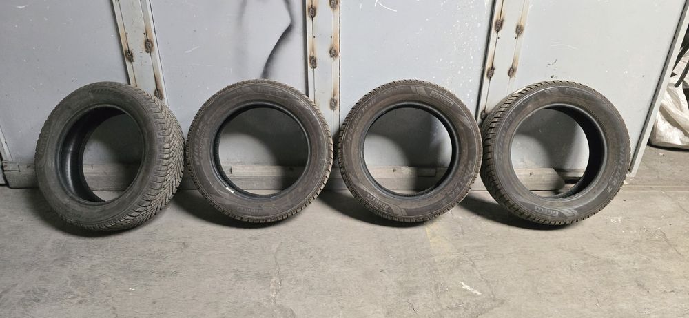 Anvelope iarna Pirelli 225/60R18 / DOT 2024 / 7.5 MM /