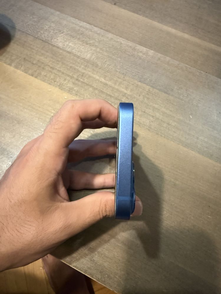 iPhone 13 mini 128GB перфектен
