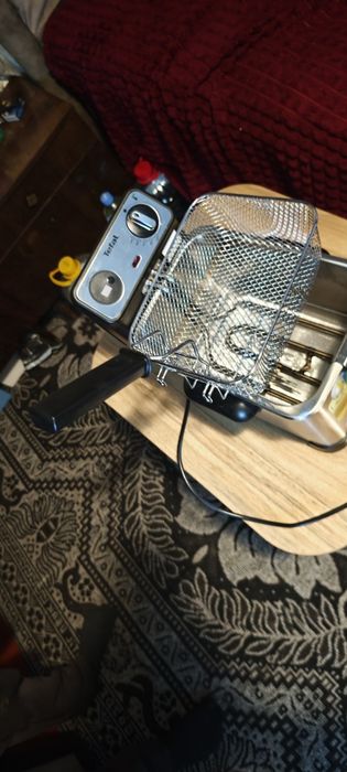 Фритюрник Tefal Filtra Pro 4L