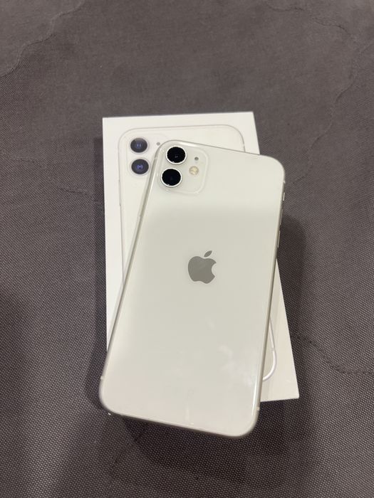 Айфрн 11 белей 64гб