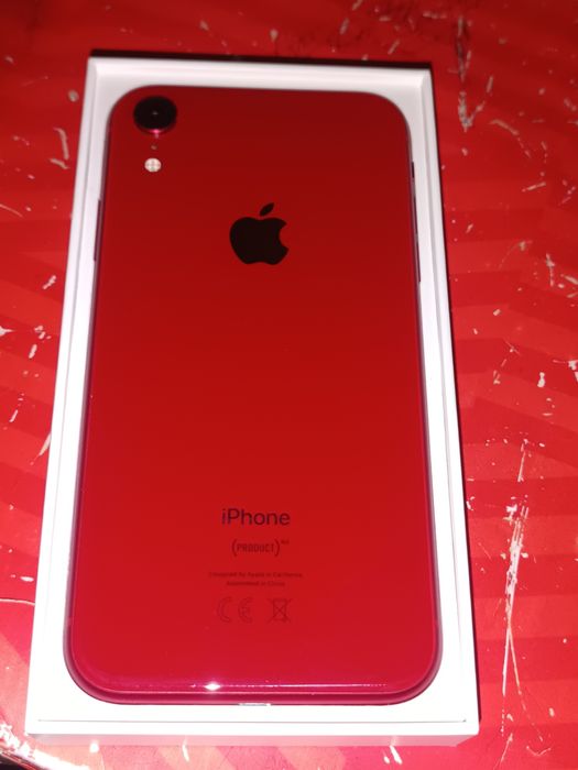 Продавам телефон iPhone 11 XR, red  64GB model  A 2105