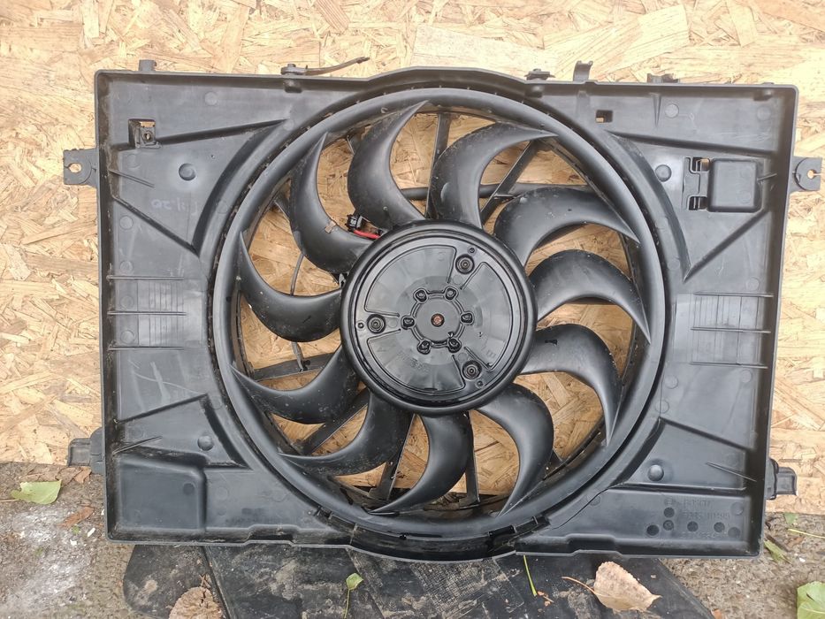 Electroventilator Kia Niro/Toyota Rav 4/Lexus ES 350/Peugeot 3008/5008