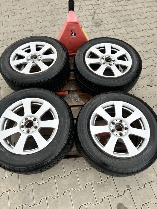 Anvelope de iarna: 235 / 60 r17  sau Roti cu jante Mercedes