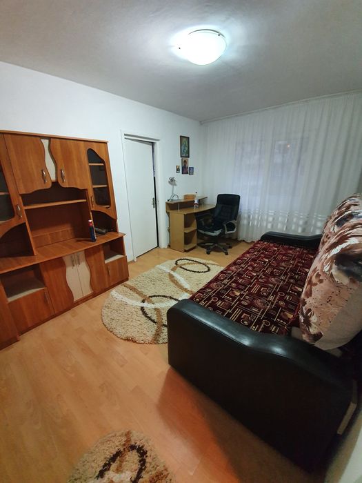 Inchiriez apartament 2 camere micro 14