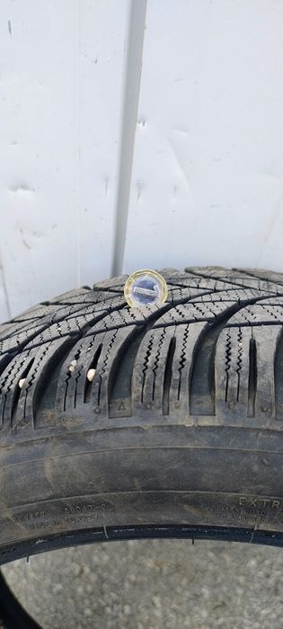 Гуми зимни Lassa Snoways 225/45 R17 94V
