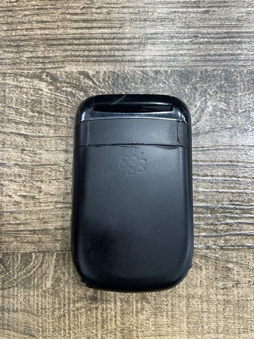 Black beryy sotiladi