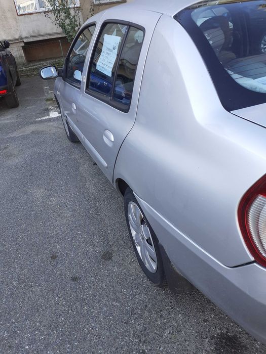 Renault Symbol 2006, bezina
