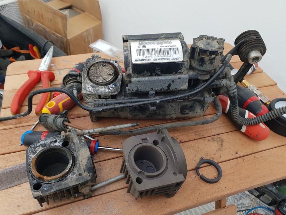 Reparatie reparare reconditionare compresor suspensie perne aer Wabco