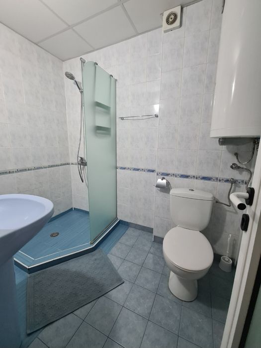 Дава се под наем Тристаен апартамент в Велико Търново, Акация - 72 кв.м за 397.8 € - Снимка #12