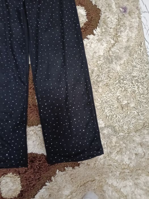 Pantaloni cu pietricele mărimea M L XL
