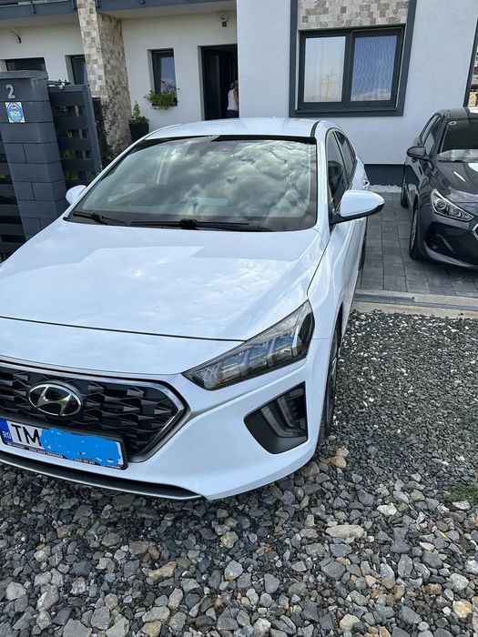 Hyundai IONIQ Unic proprietar/ Masina in garantie producator !