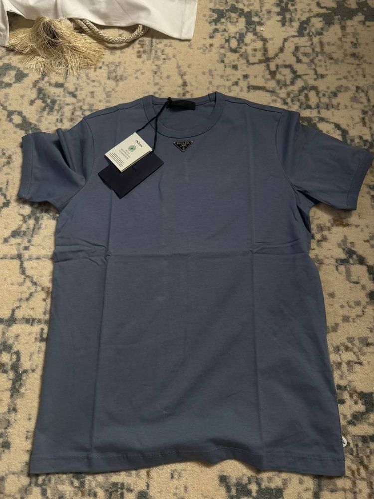 Tricou Prada, Nou, Cu eticheta