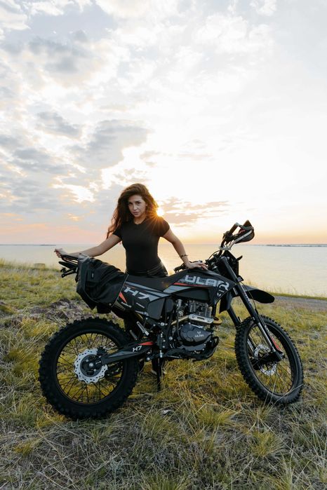 мотоцикл ULAR PR300-H7