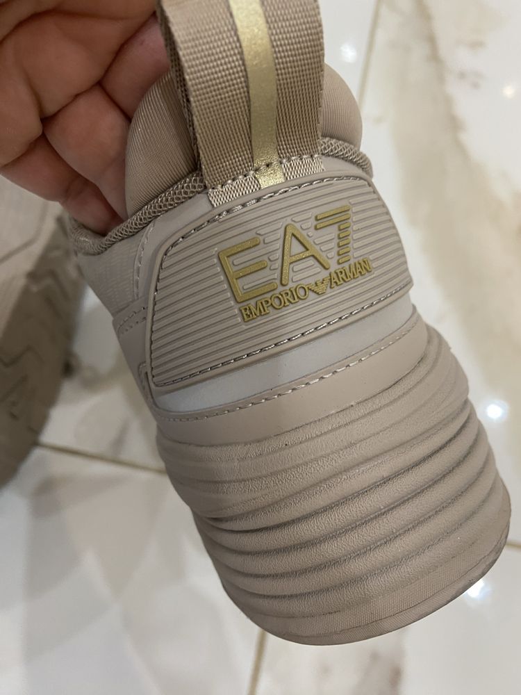 Сникърси armani