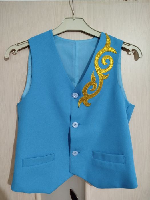 Национальная жилетка  на 1-2 класс