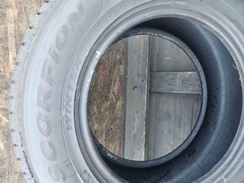 Anvelope 235 65 17