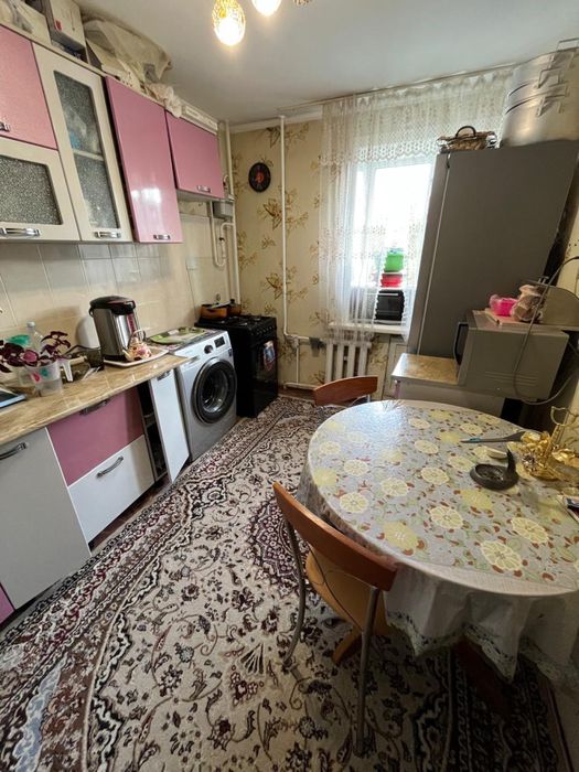 Сдам 2 ком.квартиру р-н ТД Пирамида.